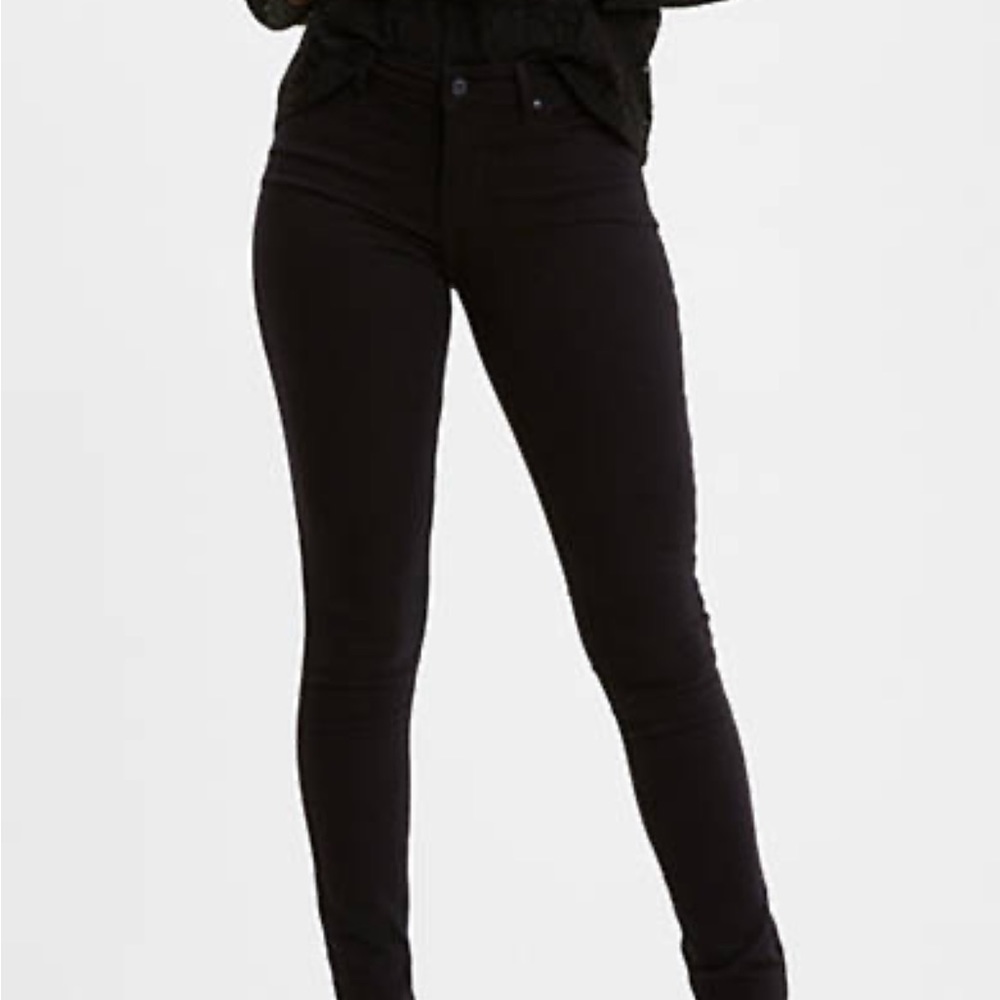 Levi’s 711 skinny black jeans